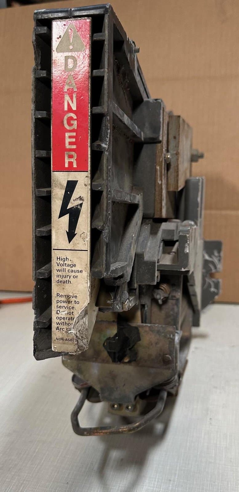 EMD Power contactor